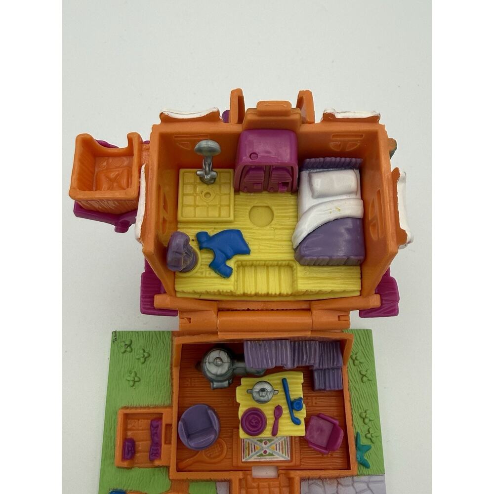 Vintage Bluebird Polly Pocket Barclay's Cottage Dog House 1994 HOUSE ONLY - Picture 8 of 11